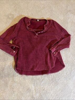 Womens Burgundy Button-Trim Gauze Henley Top